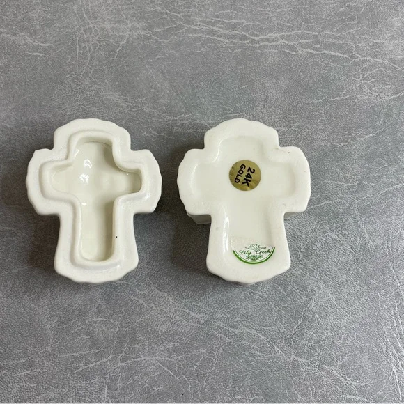 Vintage Porcelain Purple Floral Cross Small Box and Lid for Jewelry/Rings - Picture 4 of 7